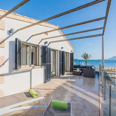 Beachfront With Pool, Puerto Pollenca